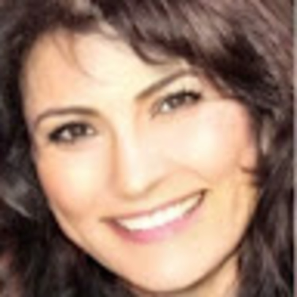 Meet your Posher, Syzana